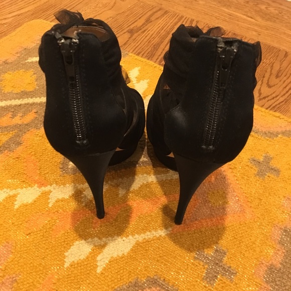 *SOLD Steve Madden FIFI Black High Heel Pumps - Picture 5 of 8